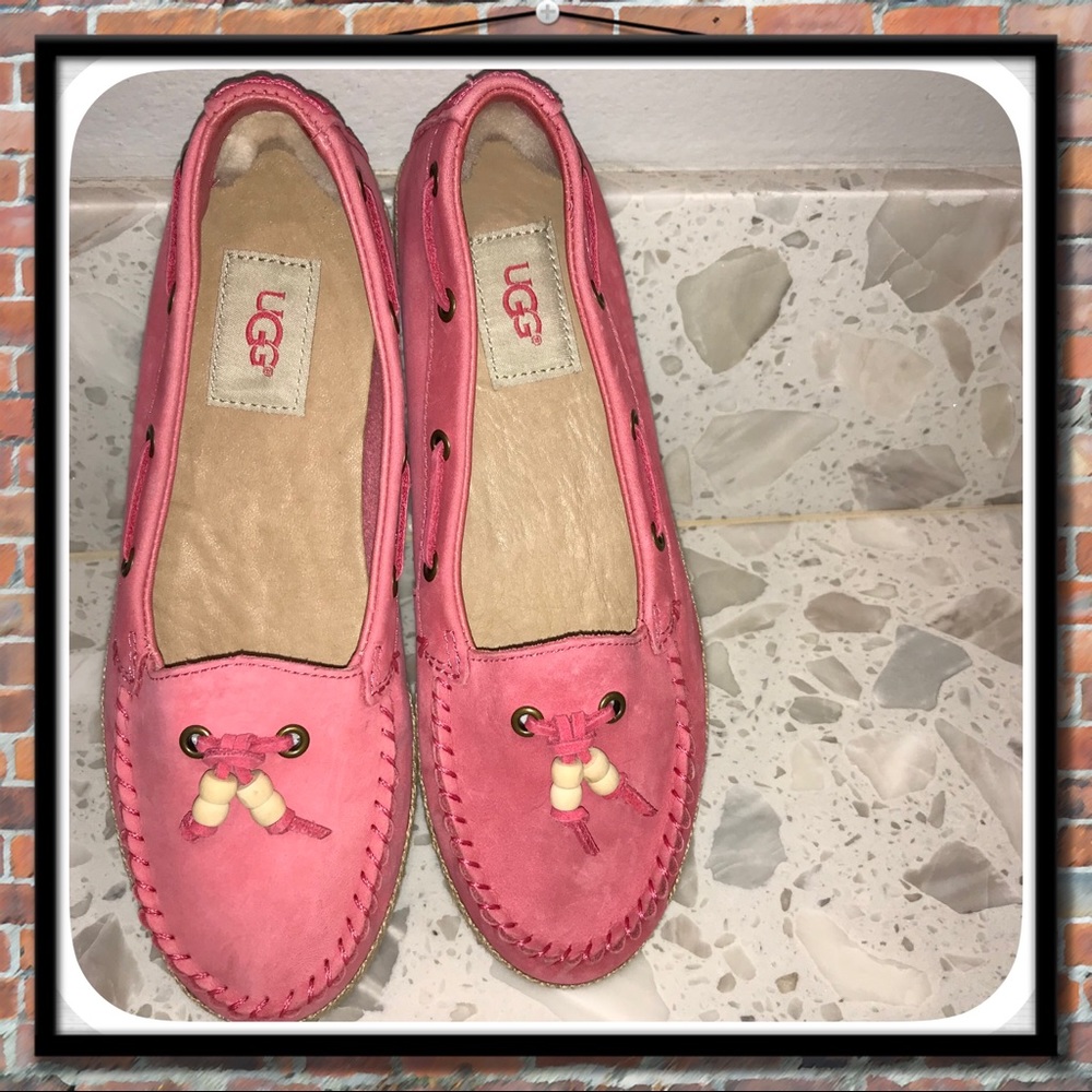 UGG Suzette Nubuck Loafer - Picture 3 of 6